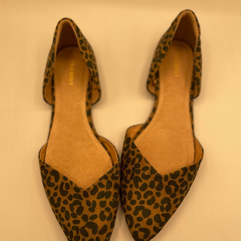 Cheetah print flats- New without tags